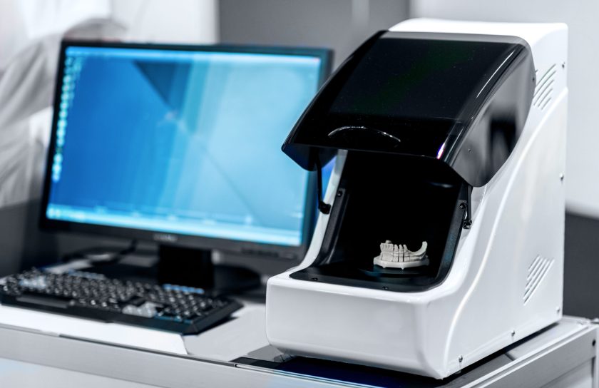 Cad cam scanner